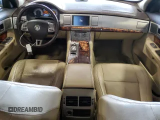 2011 Jaguar XF with VIN SAJWA0FB5BLR85673, listed as a Copart auction lot 51808035 with 186,541 mi miles and Salvage Title. Bid and sale history available at carsss.com. Image 8.
