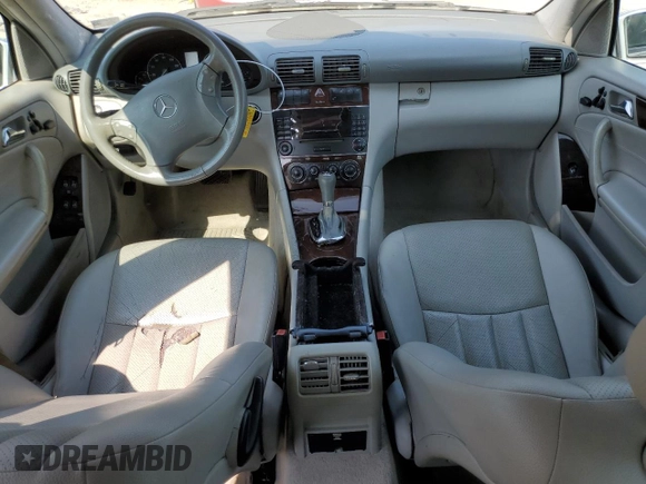2005 Mercedes-Benz C 320 with VIN WDBRF64J95F557858, listed as a Copart auction lot 68310604 with 162,849 mi miles and Salvage Title. Bid and sale history available at DreamBid. Image 8.