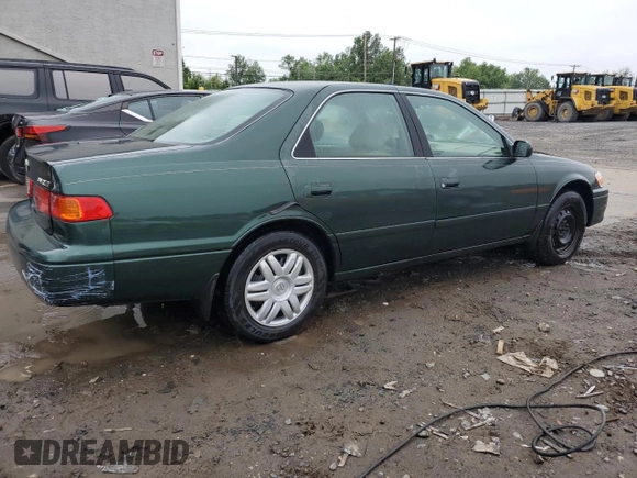 2000 Toyota Camry CE z VIN 4T1BG22K4YU977012, wystawiony jako Copart lot #59085085 z przebiegiem 146 838 mil mil oraz Szkoda całkowita • Salvage title. Historia ofert i sprzedaży dostępna na DreamBid. Obrazek 3.