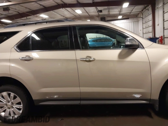 2010 Chevrolet Equinox LT w/2LT with VIN 2CNALPEWXA6350113, listed as a IAAI auction lot 41691018 with 94,019 mi miles. Bid and sale history available at carsss.com. Image 13.