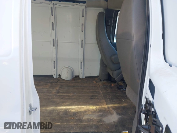 2012 Chevrolet Express Cargo Van with VIN 1GCWGFFA1C1147791, listed as a IAAI auction lot 41993608 with 206,853 mi miles. Bid and sale history available at carsss.com. Image 8.