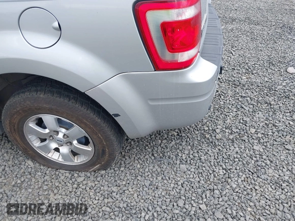 2009 Ford Escape Hybrid with VIN 1FMCU59359KB94730, listed as a IAAI auction lot 41900192 with 189,720 mi miles and . Bid and sale history available at DreamBid. Image 6.
