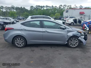 2015 Hyundai Elantra SE with VIN 5NPDH4AE9FH633720, listed as a IAAI auction lot 41983796 with 141,810 mi miles. Bid and sale history available at carsss.com. Image 13.