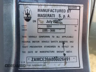 2006 Maserati Quattroporte z VIN ZAMCE39A860026491, wystawiony jako Copart lot #43785435 z przebiegiem 65 168 mil mil oraz Czysty tytuł • Clean title. Historia ofert i sprzedaży dostępna na DreamBid. Obrazek 13.