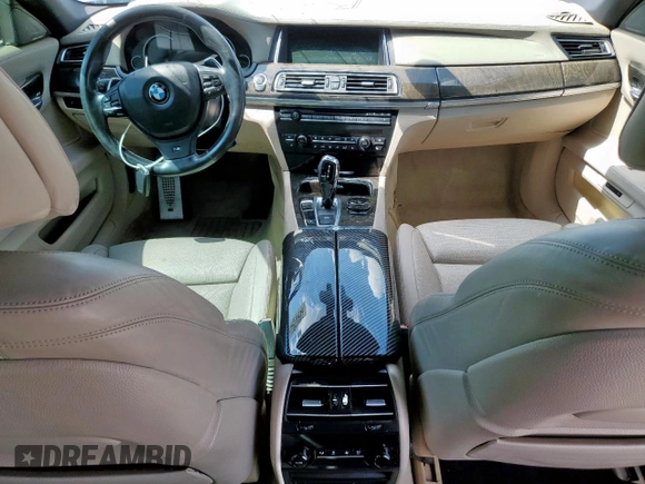 2014 BMW 7 Series ALPINA B7 с VIN WBAYE8C53ED134332, выставлен на аукционе Copart как лот 64947845 с пробегом 110 460 миль миль и Чистый • Clean title. История ставок и продаж доступна на DreamBid. Изображение 8.