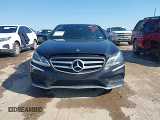 2014 Mercedes-Benz E-Class E 350 Sport with VIN WDDHF5KB1EA962778, listed as a IAAI auction lot 41972816 with 89,261 mi miles. Bid and sale history available at carsss.com. Image 13.