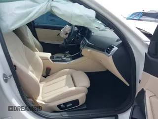 2021 BMW 3 Series 330i with VIN 3MW5R1J09M8C08399, listed as a IAAI auction lot 42483945 with 16,049 mi miles and . Bid and sale history available at DreamBid. Image 5.