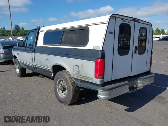 1995 Ford F-250 с VIN 2FTHF25H9SCA43128, выставлен на аукционе IAAI как лот 42374970 с пробегом Не указан миль и . История ставок и продаж доступна на DreamBid. Изображение 3.