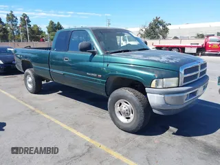 2001 Dodge 2500 с VIN 1B7KF23W31J179200, выставлен на аукционе IAAI как лот 42862361 с пробегом 237 027 миль миль и . История ставок и продаж доступна на DreamBid. Изображение 1.