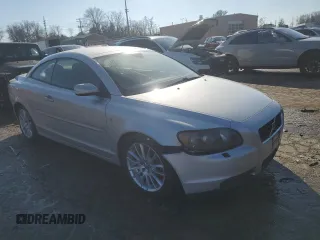 2007 Volvo C70 with VIN YV1MC68217J014411, listed as a Copart auction lot 83255234 with 115,948 mi miles and Clean Title. Bid and sale history available at carsss.com. Image 4.