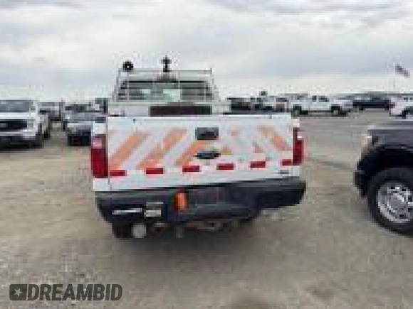 2011 Ford F-250 XL with VIN 1FT7X2B6XBEA88181, listed as a IAAI auction lot 42727005 with 228,273 mi miles and . Bid and sale history available at DreamBid. Image 5.