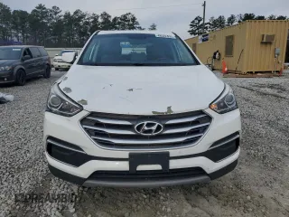 2018 Hyundai Santa Fe 2.4L z VIN 5NMZT3LB5JH092883, wystawiony jako Copart lot #48522495 z przebiegiem 69 745 mil mil oraz Szkoda całkowita • Salvage title. Historia ofert i sprzedaży dostępna na DreamBid. Obrazek 5.