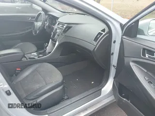 2013 Hyundai Sonata Limited with VIN 5NPEC4AC7DH579641, listed as a IAAI auction lot 40852052 with 208,950 mi miles and . Bid and sale history available at carsss.com. Image 5.
