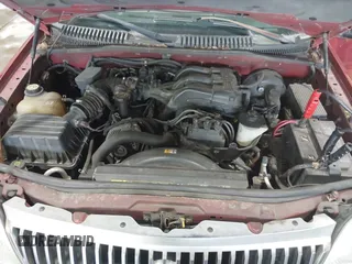 2004 Mercury Mountaineer z VIN 4M2DU86E44UJ22697, wystawiony jako IAAI lot #42428688 z przebiegiem 131 518 mil mil oraz . Historia ofert i sprzedaży dostępna na DreamBid. Obrazek 10.