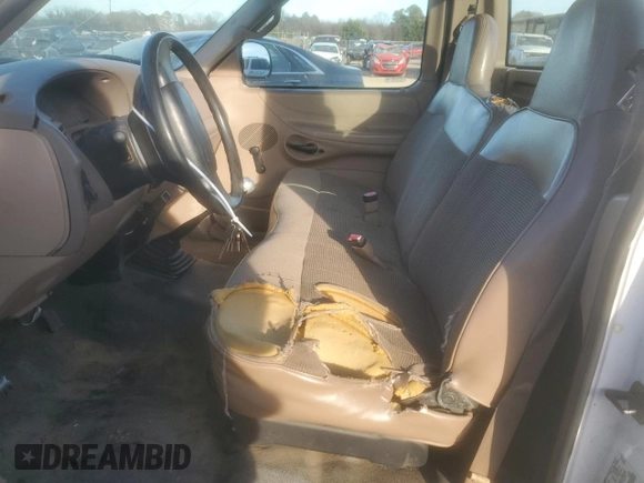 1998 Ford F-150 с VIN 1FTZF1722WNB48794, выставлен на аукционе Copart как лот 45020325 с пробегом 304 711 миль миль и Списание • Salvage title. История ставок и продаж доступна на DreamBid. Изображение 7.