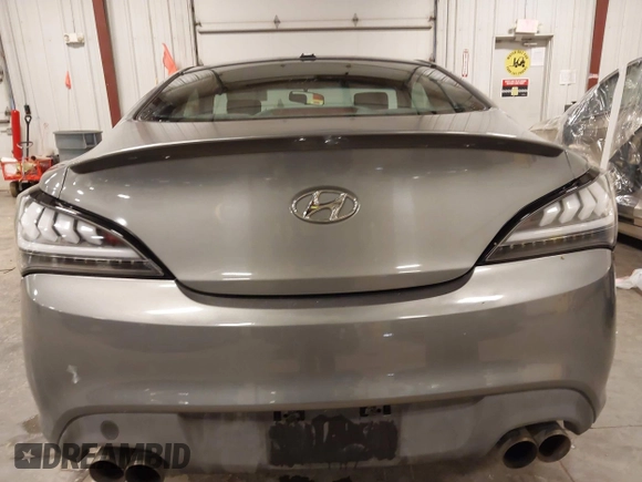 2012 Hyundai Genesis Coupe 2.0T with VIN KMHHT6KD6CU075565, listed as a IAAI auction lot 42083888 with 106,523 mi miles and . Bid and sale history available at DreamBid. Image 17.