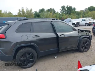 2017 Jeep Cherokee Limited с VIN 1C4PJLDS3HW644139, выставлен на аукционе IAAI как лот 40367704 с пробегом 72 484 миль миль и . История ставок и продаж доступна на DreamBid. Изображение 14.