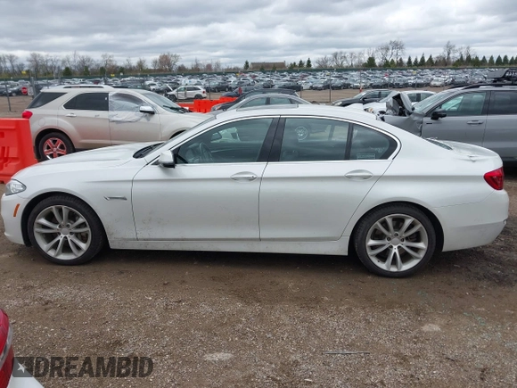 2014 BMW 5 Series 535i with VIN WBA5B1C58EDZ37186, listed as a IAAI auction lot 42040394 with 67,128 mi miles and . Bid and sale history available at DreamBid. Image 14.
