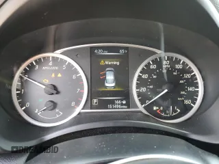 2017 Nissan Sentra SV z VIN 3N1AB7AP0HL697688, wystawiony jako Copart lot #54800525 z przebiegiem 151 496 mil mil oraz Czysty tytuł • Clean title. Historia ofert i sprzedaży dostępna na DreamBid. Obrazek 9.