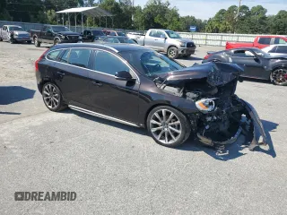 2015 Volvo V60 T5 Drive-E Premier with VIN YV140MEB5F1187204, listed as a Copart auction lot 66376403 with 0 mi miles. Bid and sale history available at carsss.com. Image 4.