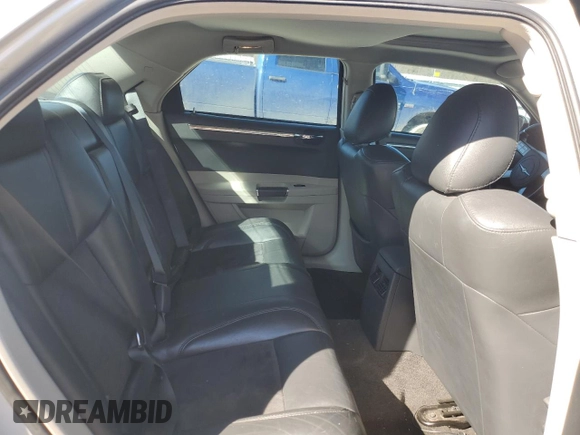 2006 Chrysler 300 C SRT8 with VIN 2C3LA73W26H431709, listed as a Copart auction lot 45901525 with 219,028 mi miles and Clean Title. Bid and sale history available at carsss.com. Image 10.