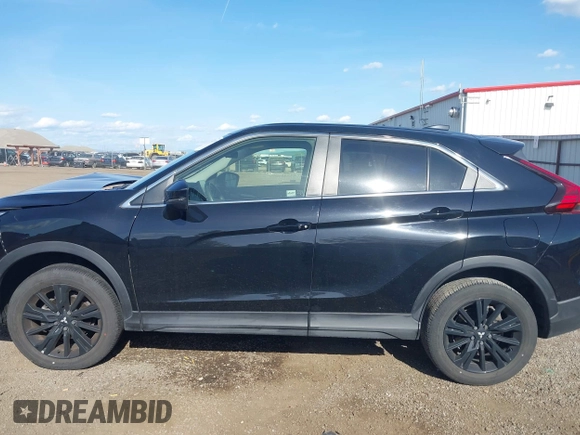 2024 Mitsubishi Eclipse Cross LE with VIN JA4ATVAA3RZ003106, listed as a IAAI auction lot 42163370 with 25,525 mi miles and . Bid and sale history available at DreamBid. Image 15.