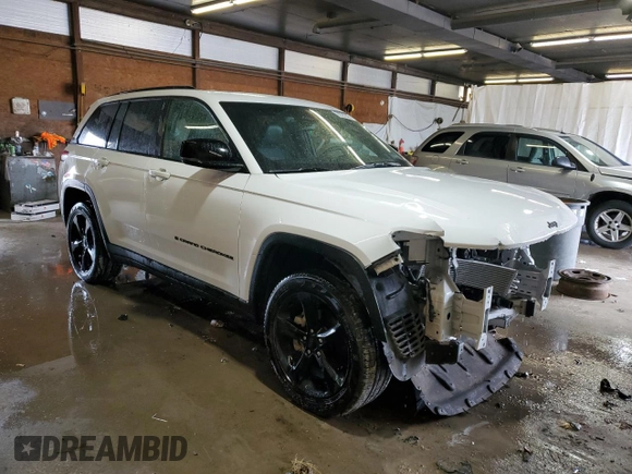 2024 Jeep Grand Cherokee Limited with VIN 1C4RJHBG9RC165070, listed as a Copart auction lot 60985245 with 21,002 mi miles and Salvage title. Bid and sale history available at DreamBid. Image 4.