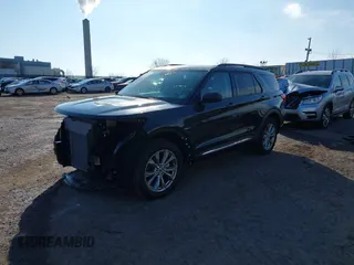 2023 Ford Explorer XLT with VIN 1FMSK8DH6PGC33797, listed as a IAAI auction lot 41111945 with 5,182 mi miles. Bid and sale history available at carsss.com. Image 2.