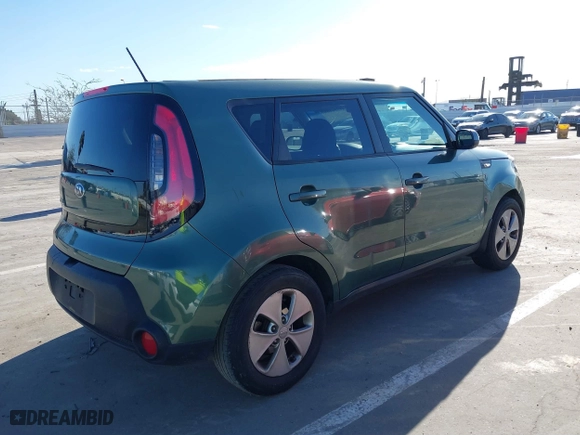 2014 Kia Soul with VIN KNDJN2A2XE7046709, listed as a IAAI auction lot 41756188 with 125,878 mi miles. Bid and sale history available at carsss.com. Image 4.