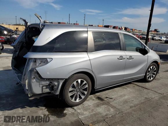 2021 Honda Odyssey EX-L with VIN 5FNRL6H74MB010119, listed as a Copart auction lot 44218835 with 39,350 mi miles and Salvage Title. Bid and sale history available at DreamBid. Image 3.