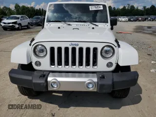 2018 Jeep Wrangler JK Unlimited Sahara with VIN 1C4HJWEG2JL922021, listed as a Copart auction lot 67796004 with 82,056 mi miles and Salvage Title. Bid and sale history available at carsss.com. Image 5.