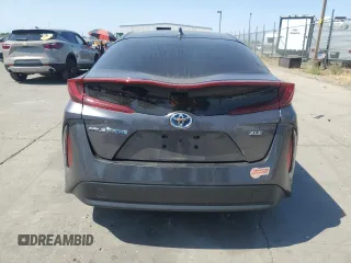 2020 Toyota Prius LE z VIN JTDKARFP6L3138529, wystawiony jako Copart lot #60039375 z przebiegiem 104 277 mil mil oraz Szkoda całkowita • Salvage title. Historia ofert i sprzedaży dostępna na DreamBid. Obrazek 6.