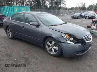 2008 Nissan Altima SL z VIN 1N4BL21E88N417764, wystawiony jako IAAI lot #41492636 z przebiegiem 121 035 mil mil oraz . Historia ofert i sprzedaży dostępna na DreamBid. Obrazek 1.