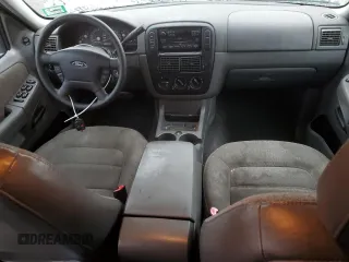 2005 Ford Explorer XLS z VIN 1FMZU62K15UA84726, wystawiony jako Copart lot #86122634 z przebiegiem 187 623 mil mil oraz Szkoda całkowita • Salvage title. Historia ofert i sprzedaży dostępna na DreamBid. Obrazek 8.