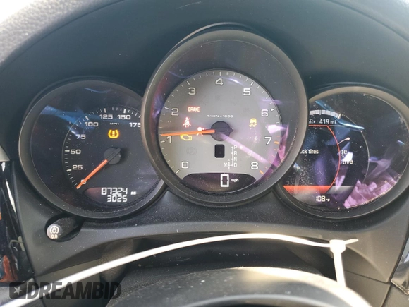 2019 Porsche Macan S with VIN WP1AB2A51KLB34262, listed as a Copart auction lot 60446025 with 87,324 mi miles and Salvage title. Bid and sale history available at DreamBid. Image 9.