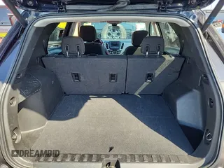 2020 Chevrolet Equinox LT z VIN 2GNAXJEV7L6233368, wystawiony jako IAAI lot #42550085 z przebiegiem 72 572 mil mil oraz . Historia ofert i sprzedaży dostępna na DreamBid. Obrazek 1.