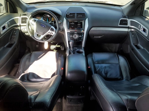 2013 Ford Explorer Sport с VIN 1FM5K8GT6DGC20086, выставлен на аукционе Copart как лот 59526945 с пробегом 145 021 миль миль и Списание • Salvage title. История ставок и продаж доступна на DreamBid. Изображение 8.