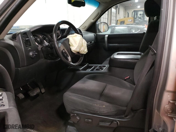 2007 Chevrolet Silverado 1500 LTZ with VIN 2GCEK13M371525637, listed as a Copart auction lot 42299725 with 234,928 mi miles and Salvage Title. Bid and sale history available at carsss.com. Image 7.