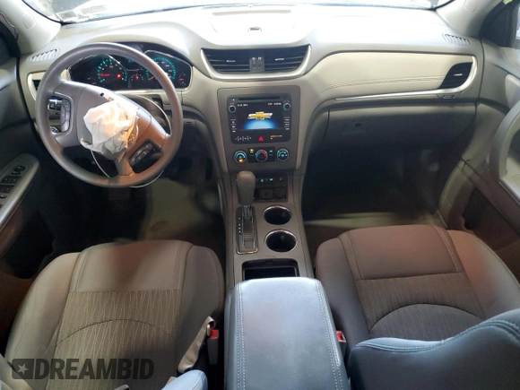 2015 Chevrolet Traverse LS z VIN 1GNKVFED7FJ372244, wystawiony jako Copart lot #56915315 z przebiegiem 78 677 mil mil oraz Szkoda całkowita • Salvage title. Historia ofert i sprzedaży dostępna na DreamBid. Obrazek 8.