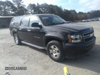 2010 Chevrolet Suburban LT with VIN 1GNUCJE01AR196820, listed as a IAAI auction lot 40713946 with 234,838 mi miles and . Bid and sale history available at DreamBid. Image 1.
