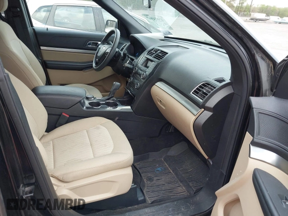 2017 Ford Explorer with VIN 1FM5K8B80HGC50466, listed as a IAAI auction lot 42074967 with 129,835 mi miles and . Bid and sale history available at carsss.com. Image 5.