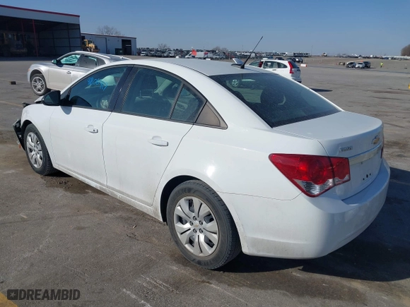 2013 Chevrolet Cruze LS with VIN 1G1PA5SH6D7313782, listed as a IAAI auction lot 41806417 with 104,373 mi miles. Bid and sale history available at carsss.com. Image 3.