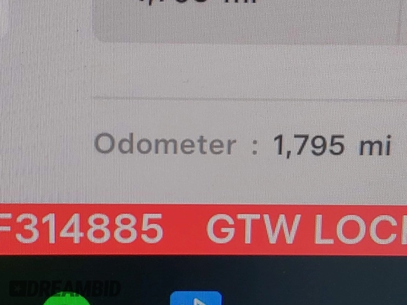 2025 Tesla Model Y Long Range z VIN 7SAYGDED0SF314885, wystawiony jako IAAI lot #41871384 z przebiegiem 1 795 mil mil oraz . Historia ofert i sprzedaży dostępna na DreamBid. Obrazek 16.