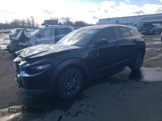 2021 Mazda CX-30 S with VIN 3MVDMBAL1MM226866, listed as a Copart auction lot 43786225 with 89,830 mi miles and Salvage Title. Bid and sale history available at carsss.com. Image 1.