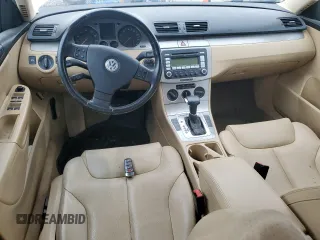 2009 Volkswagen Passat Komfort z VIN WVWJK73C39E024189, wystawiony jako Copart lot #48252385 z przebiegiem Nie podano mil oraz Szkoda całkowita • Salvage title. Historia ofert i sprzedaży dostępna na DreamBid. Obrazek 8.
