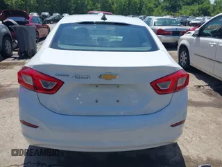 2017 Chevrolet Cruze LS z VIN 1G1BC5SM6H7257771, wystawiony jako IAAI lot #42211908 z przebiegiem 90 005 mil mil oraz . Historia ofert i sprzedaży dostępna na DreamBid. Obrazek 17.