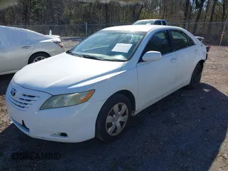 2009 Toyota Camry z VIN 4T1BE46K79U823620, wystawiony jako IAAI lot #41633601 z przebiegiem 203 940 mil mil oraz . Historia ofert i sprzedaży dostępna na DreamBid. Obrazek 2.
