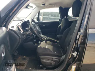2017 Jeep Renegade Latitude with VIN ZACCJABB3HPG23892, listed as a Copart auction lot 63525885 with 57,251 mi miles and Salvage title. Bid and sale history available at DreamBid. Image 7.