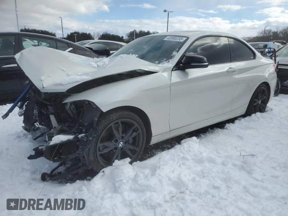 2017 BMW 2 Series M240i xDrive with VIN WBA2G3C51HV640971, listed as a Copart auction lot 43590235 with 84,600 mi miles and Salvage Title. Bid and sale history available at carsss.com. Image 1.