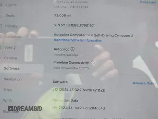 2020 Tesla Model 3 Long Range z VIN 5YJ3E1EB8LF790197, wystawiony jako IAAI lot #42053433 z przebiegiem 73 006 mil mil oraz . Historia ofert i sprzedaży dostępna na DreamBid. Obrazek 16.